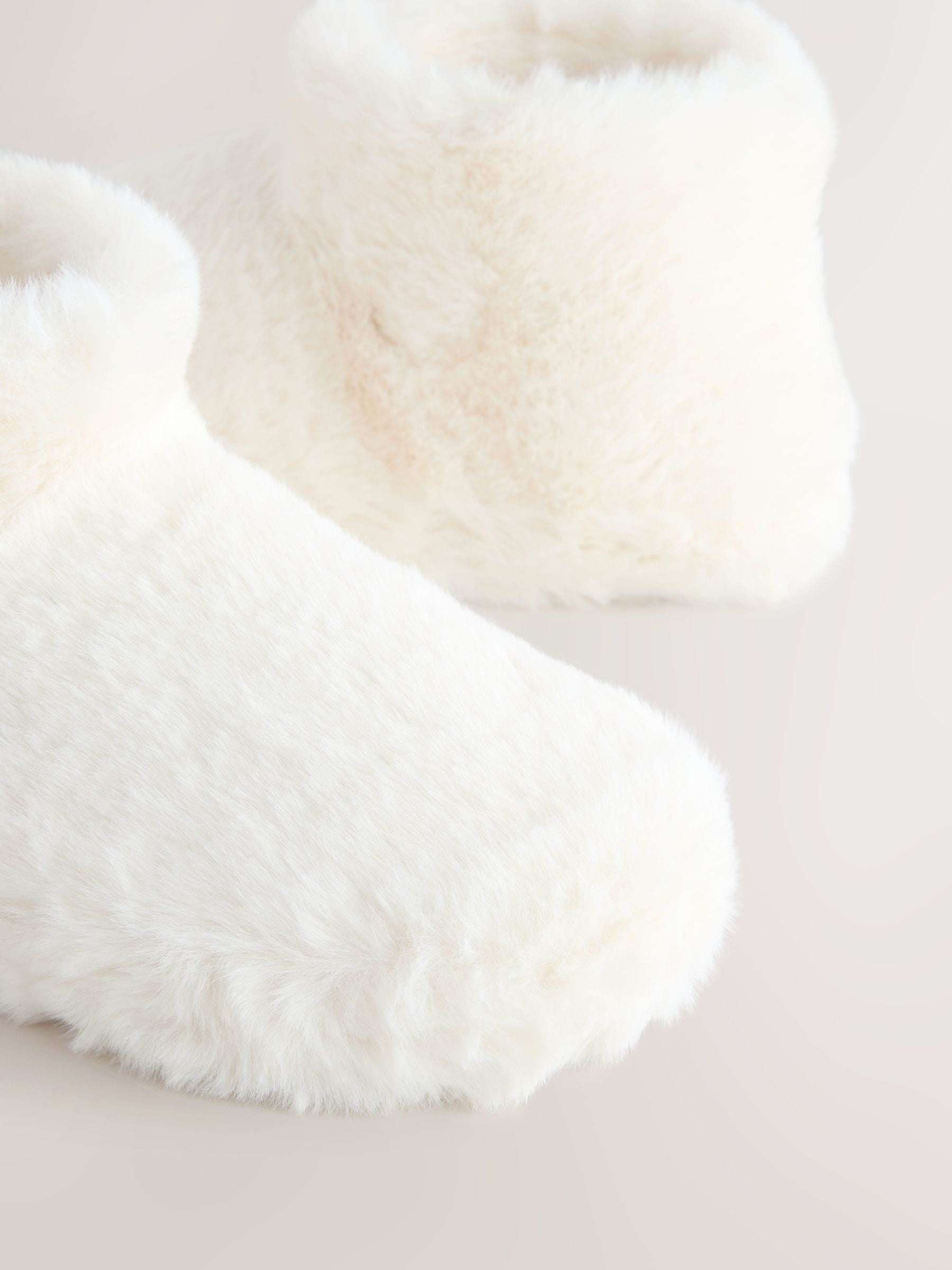 Wit - Pantoffellaarzen met imitatiebont