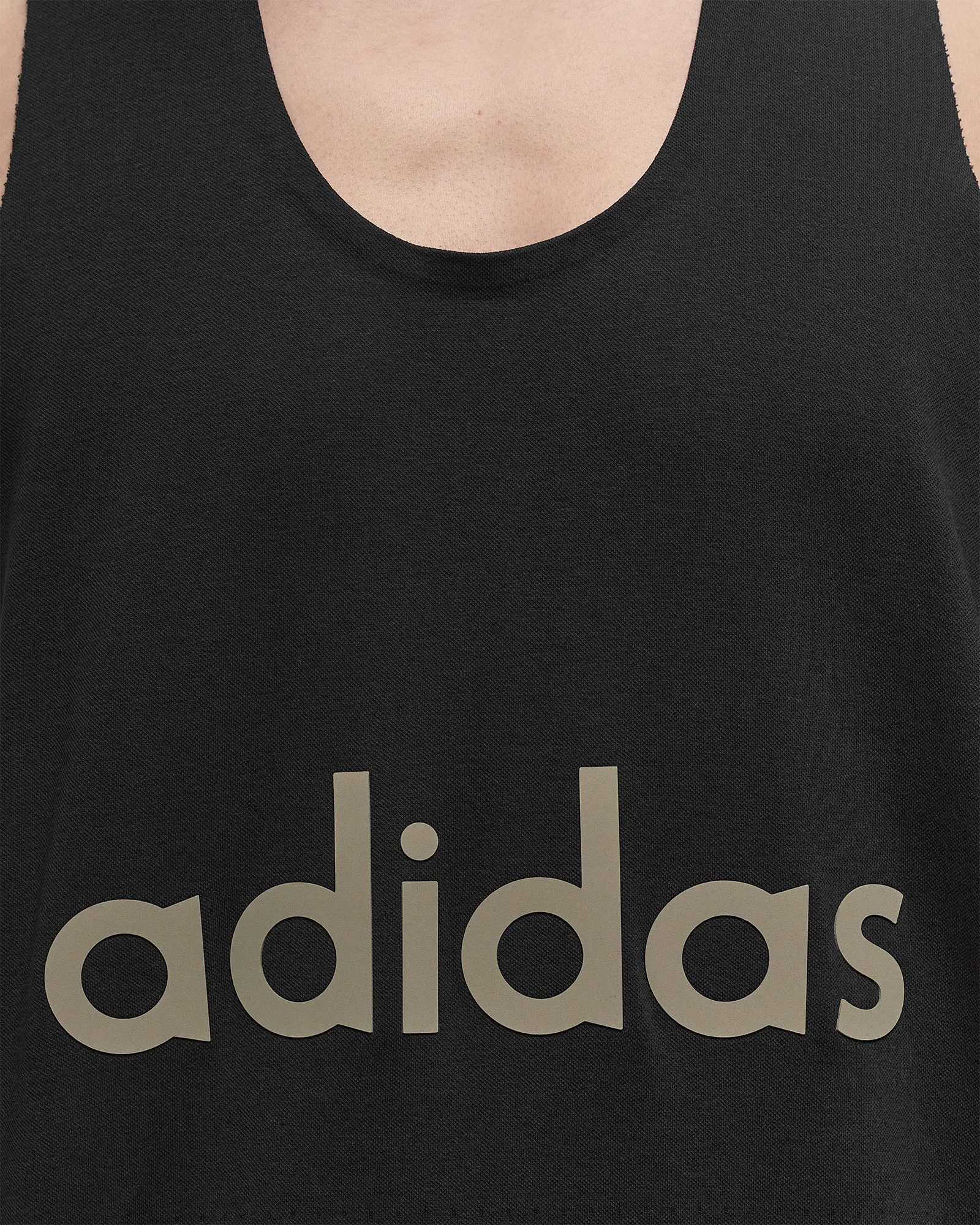 Regata Adidas X Fear of God Athletics