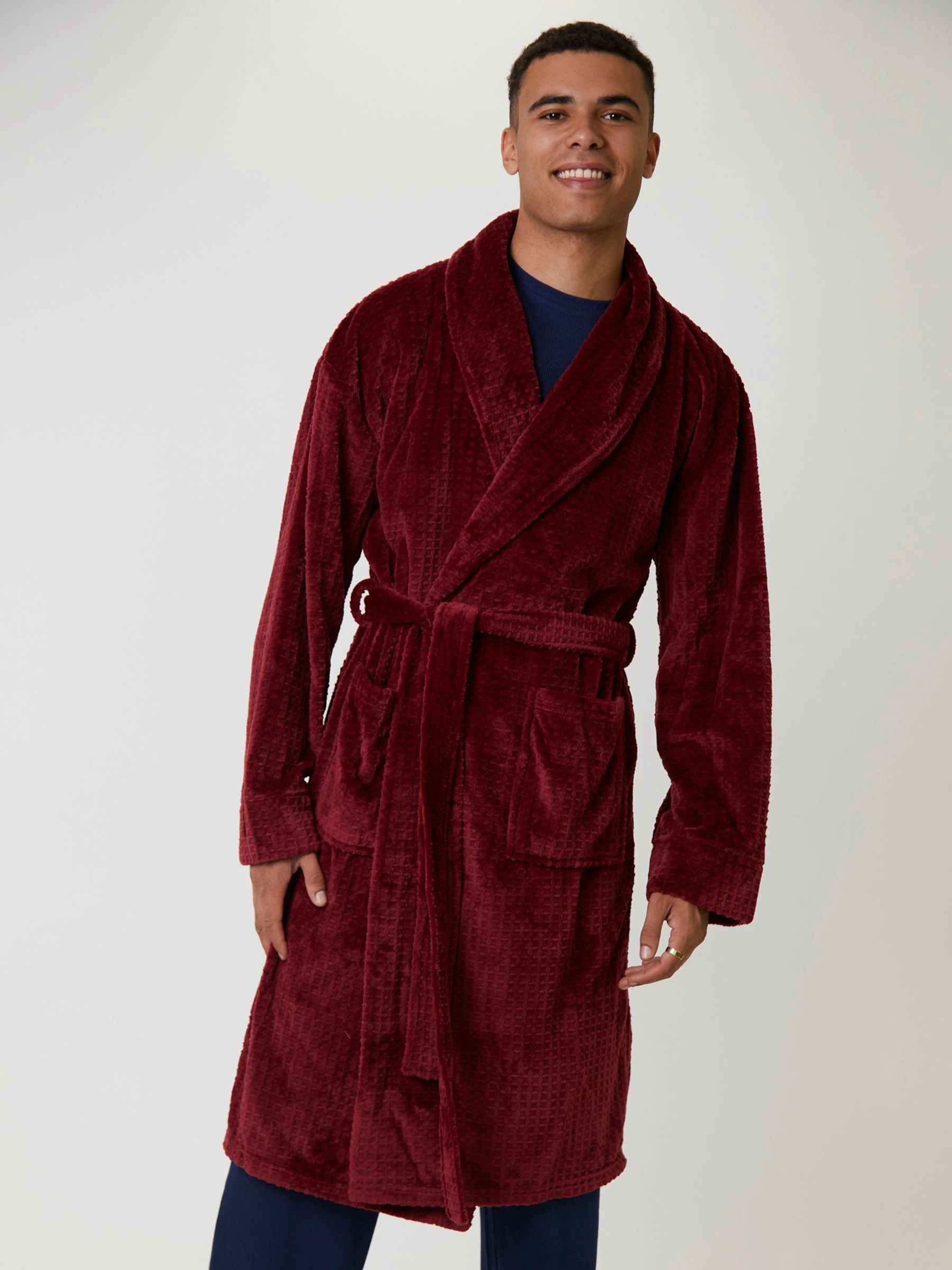 Rood - Loungeable wafelstof fleece kamerjas met sjaalkraag