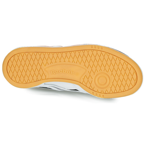 Reebok Classic - CLUB C REVENGE MARK - Blanc / Doré