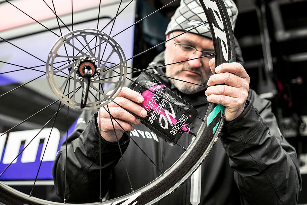 Muc-Off No Puncture Hassle Reifendichtmittel kaufen | Bike-Discount