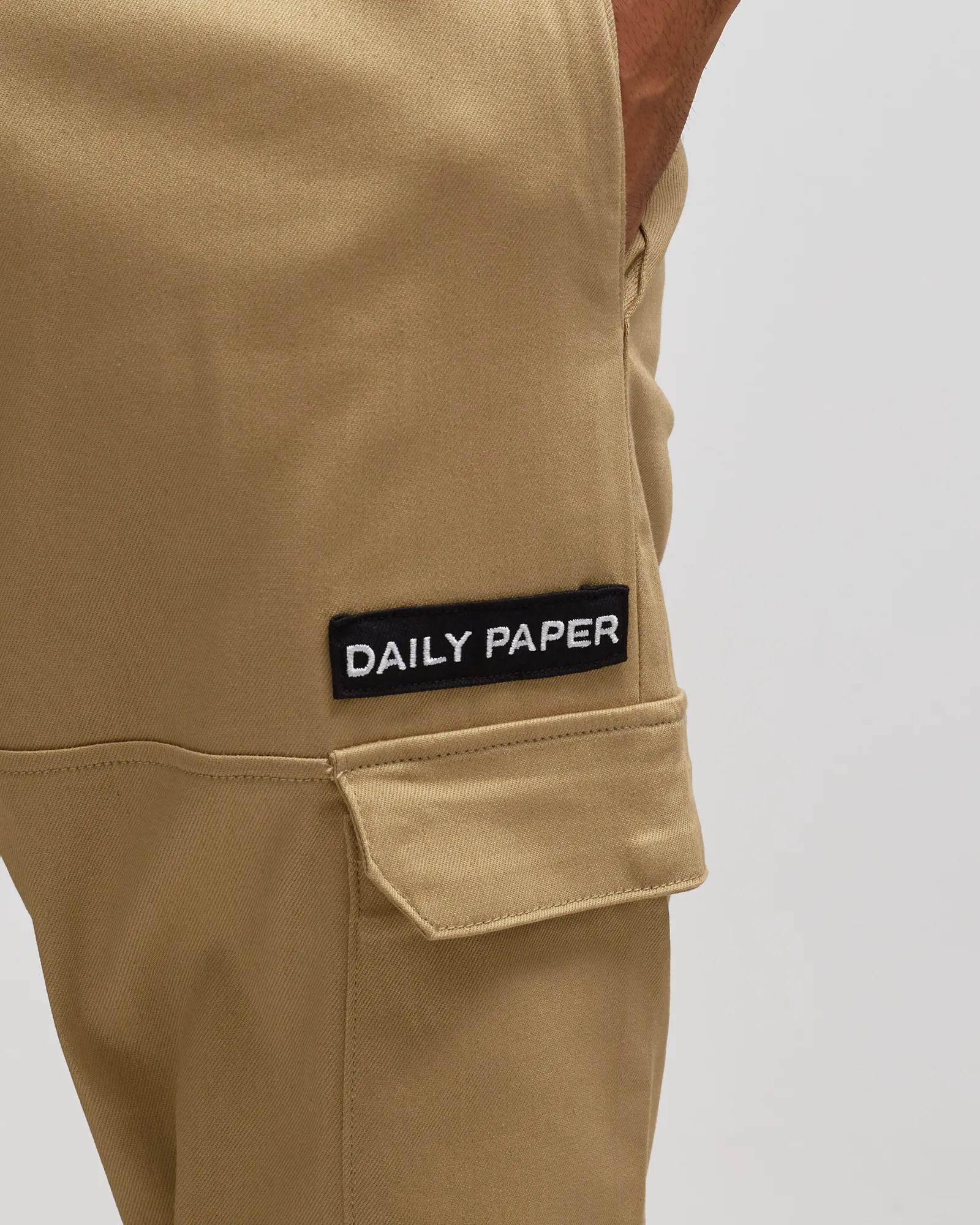 Daily Paper ECARGO