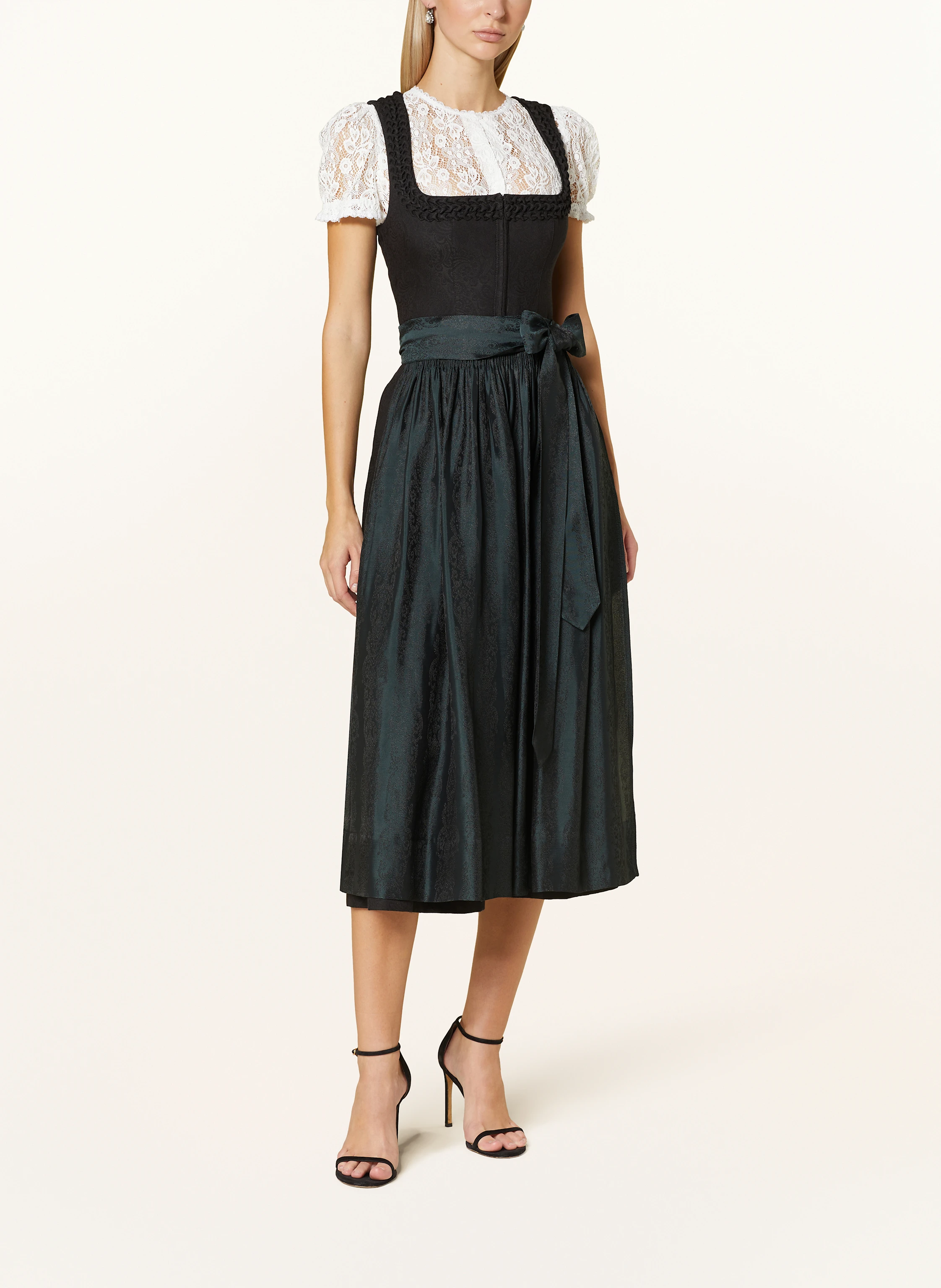 Gottseidank Dirndlbluse VICTORA im Materialmix