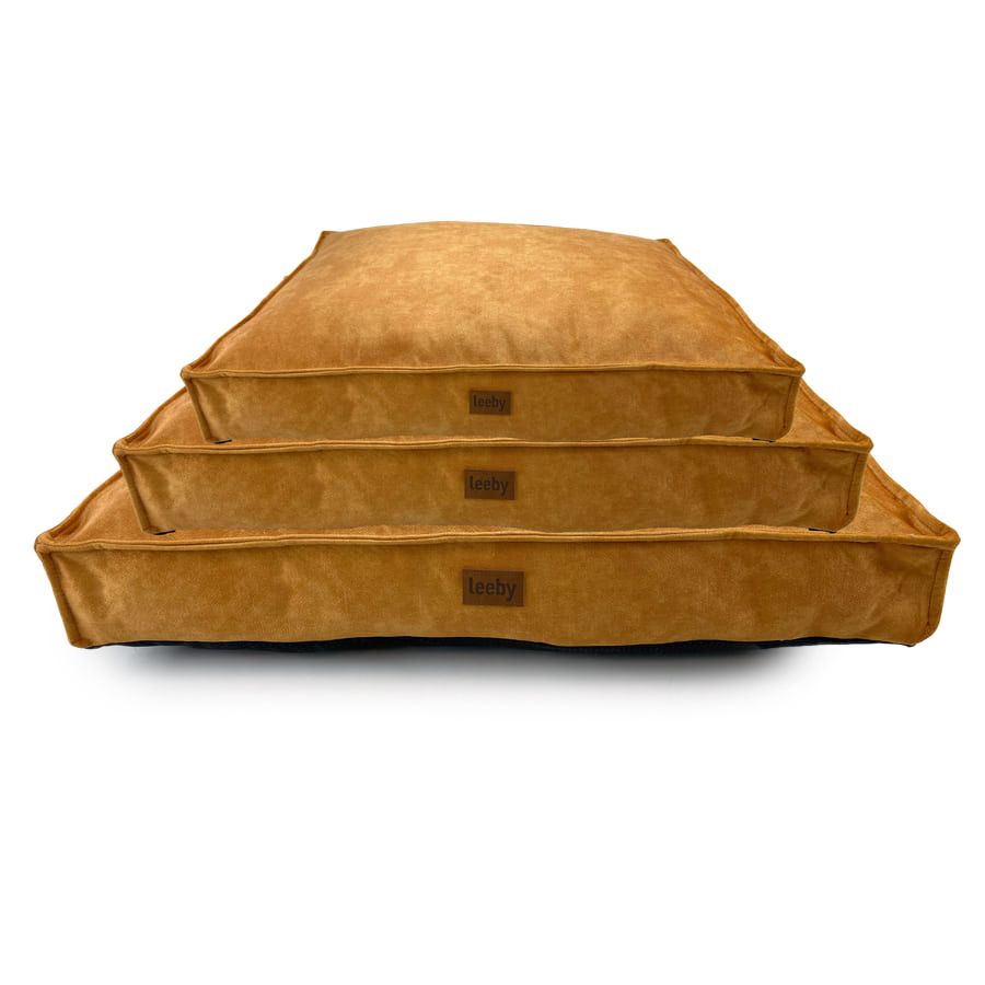 Tapete para cães Leeby, impermeável e removível, dourado