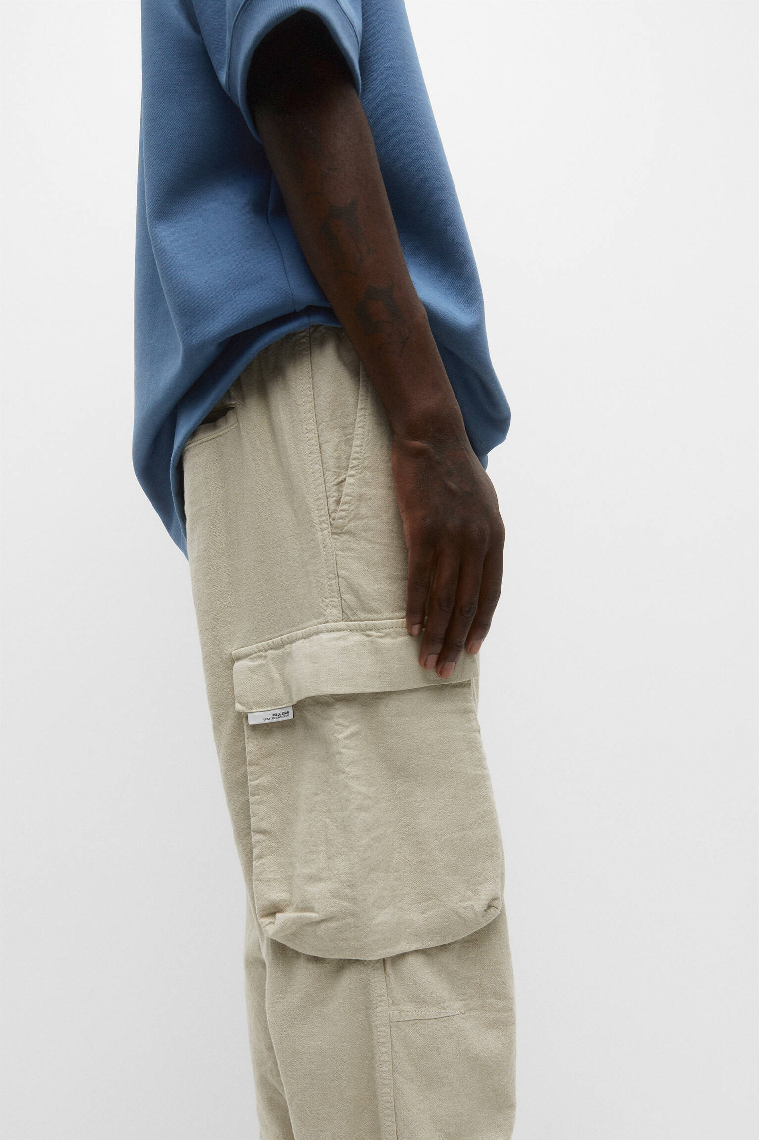 CALÇA CARGO - AREIA