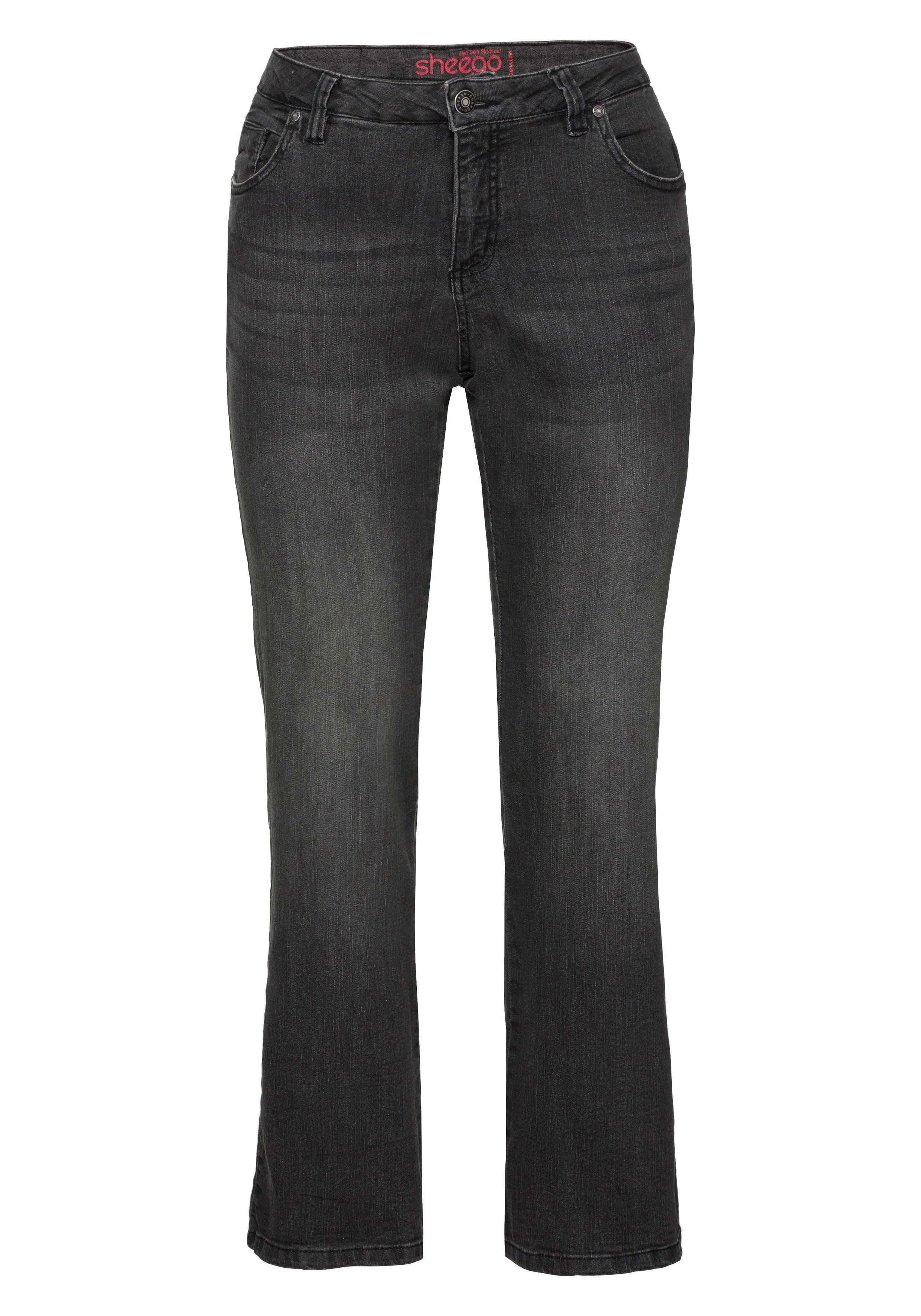 Bootcut-Jeans in 5-Pocket-Form, mit Used-Effekten
