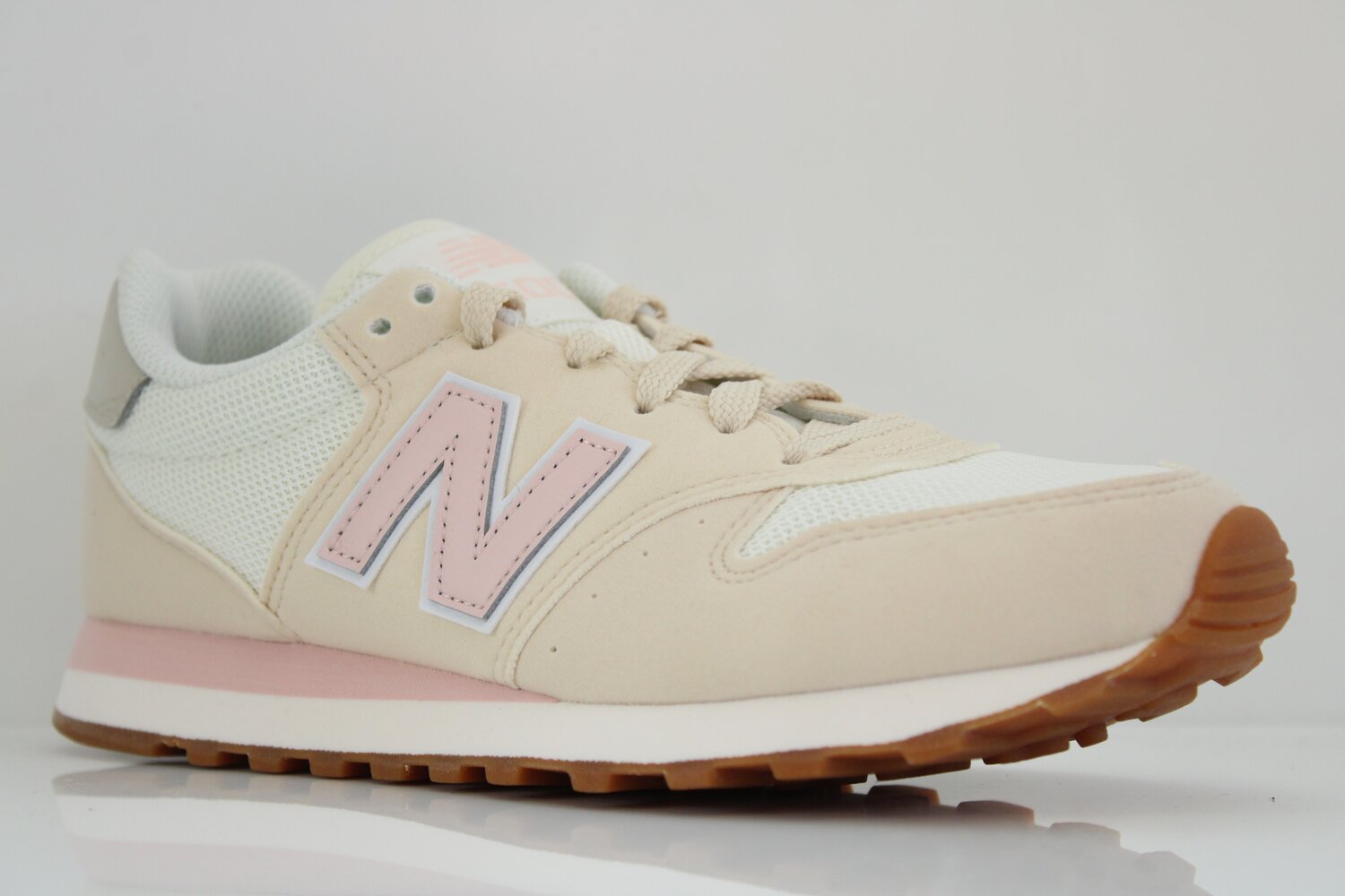 New Balance Sneaker