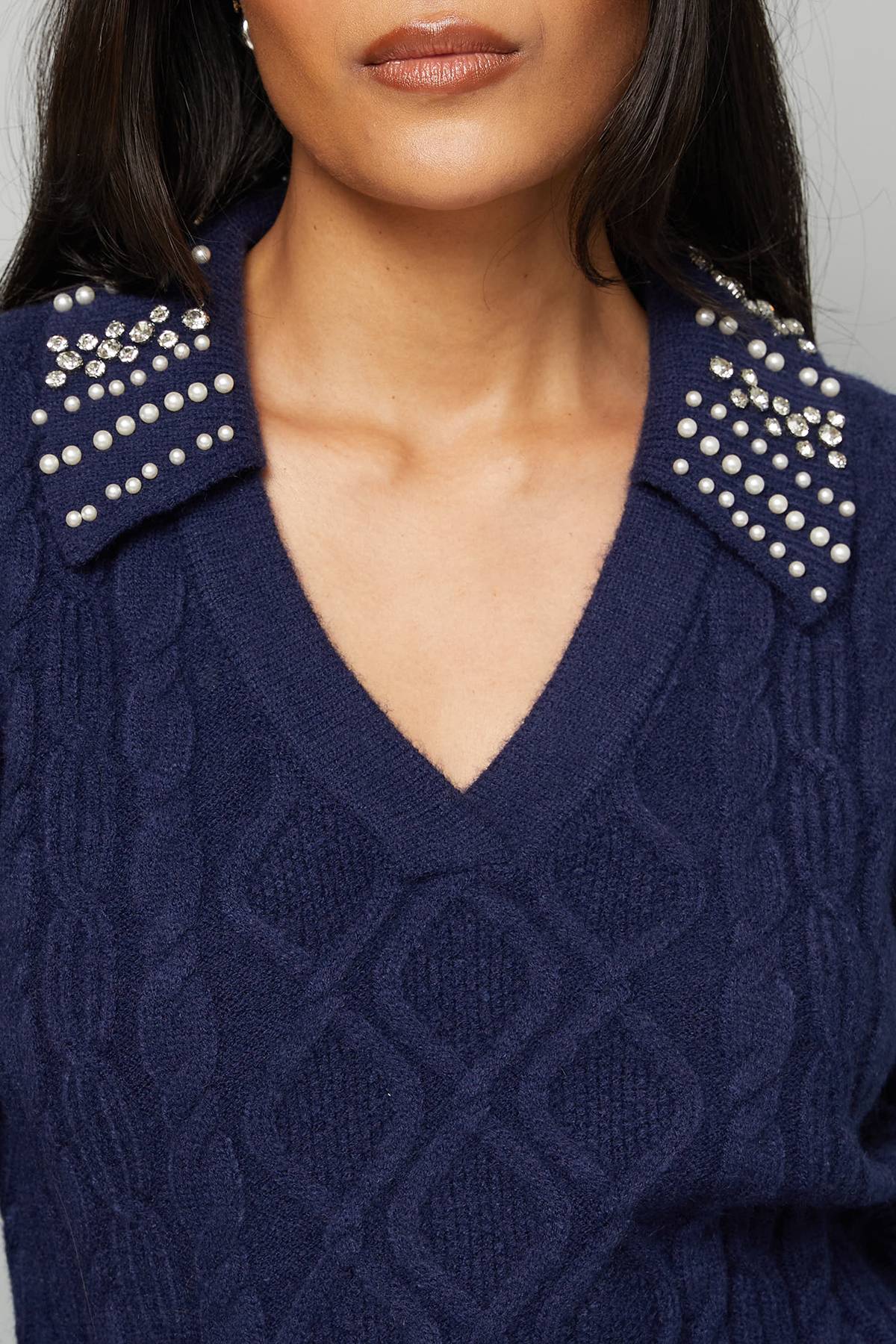 Wallis synthétiquell Col Polo Orné de Câbles Petite Taille