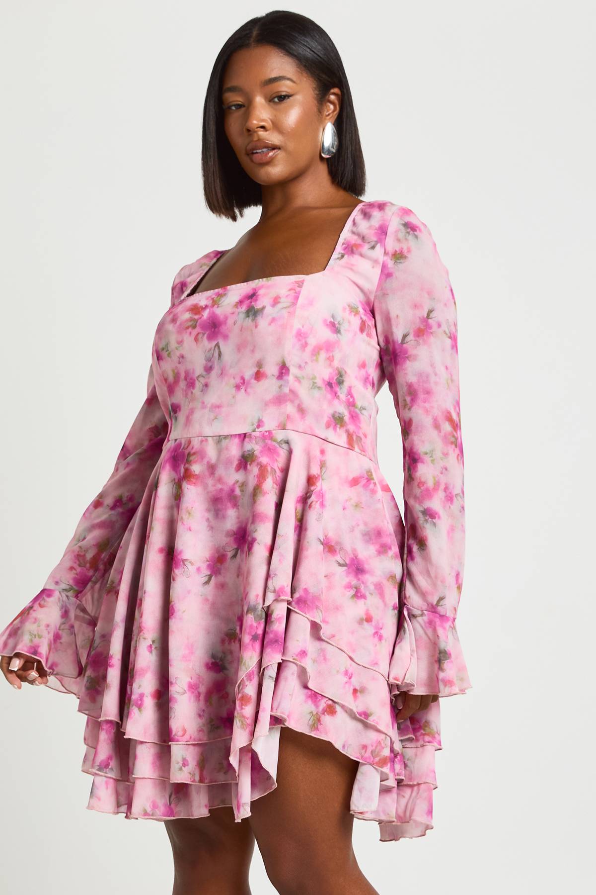 boohoo Robe Patineuse En Mousseline À Imprimé Floral Grande Taille