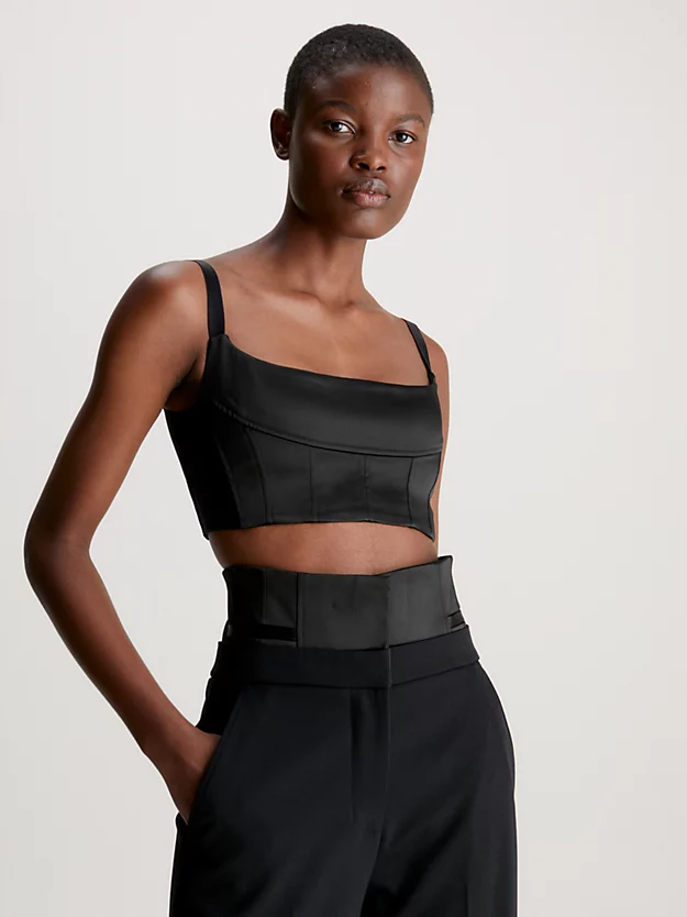 Top corset curto e justo