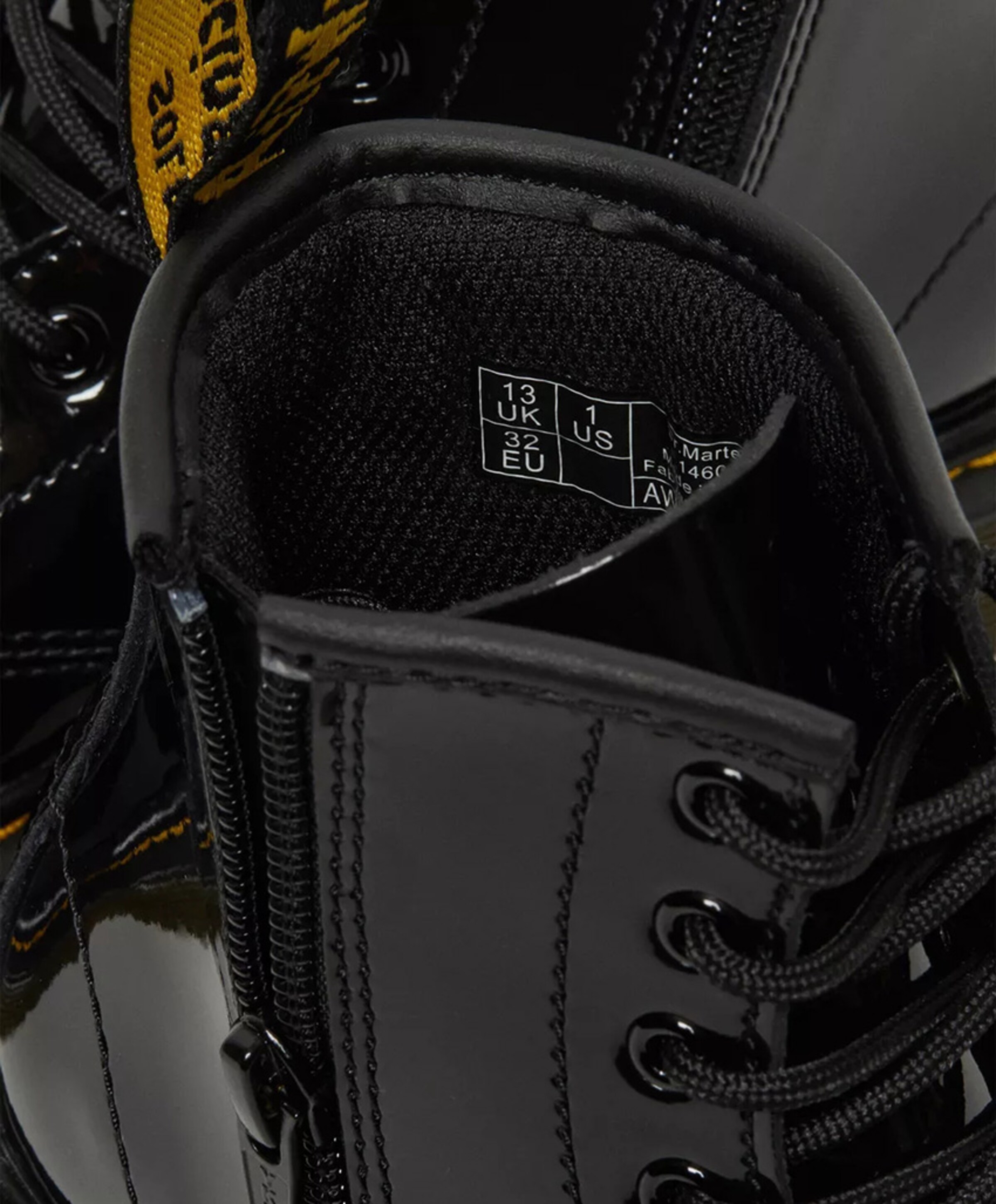 Dr. Martens 1460 J Boots zwart