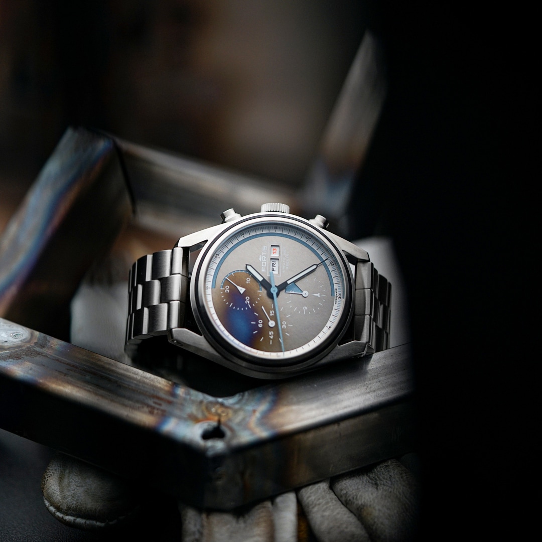Fortis Stratoliner S-41 Reentry Edition Block Bracelet