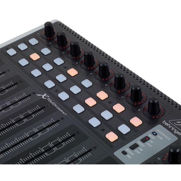 Behringer X-Touch Compact
