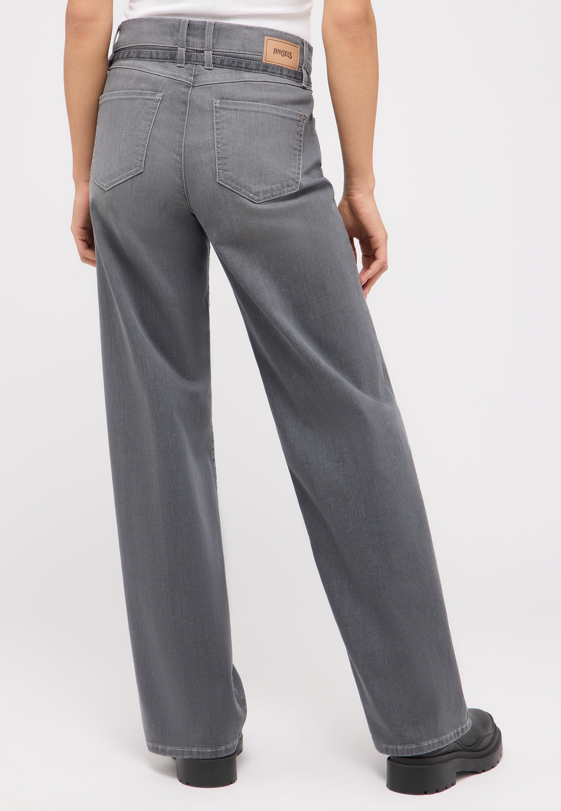 ANGELS Relax-fit-Jeans »LIZ BELT«, mit Gürtel
