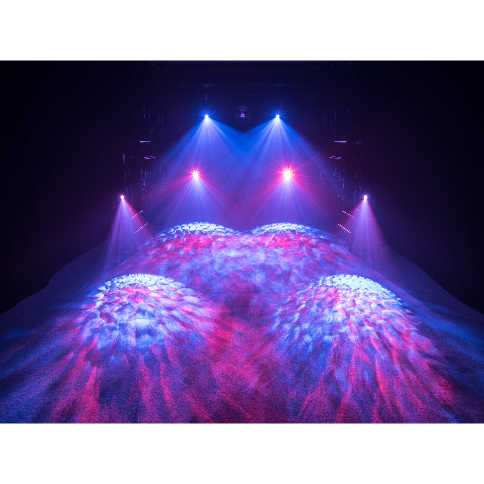 Futurelight DMH-80 moving head