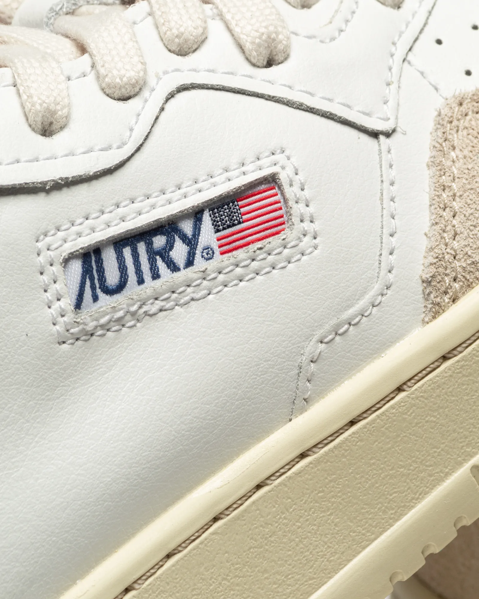 Autry Action Shoes WMNS Autry 01 Low