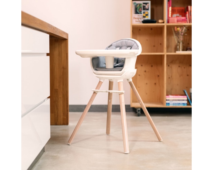 Moa 8-in-1 Hochstuhl 6 M - 5 Y   0 - 20 kg    8 verschiedene Möglichkeiten |    Stilvolles, langlebiges Design |    Leicht abzuwischen und zu reinigen |    Einfach zu installieren und anzupassen |