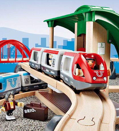 BRIO WoRød Togbane - 42 dele - Stor - P? Rejse 33512