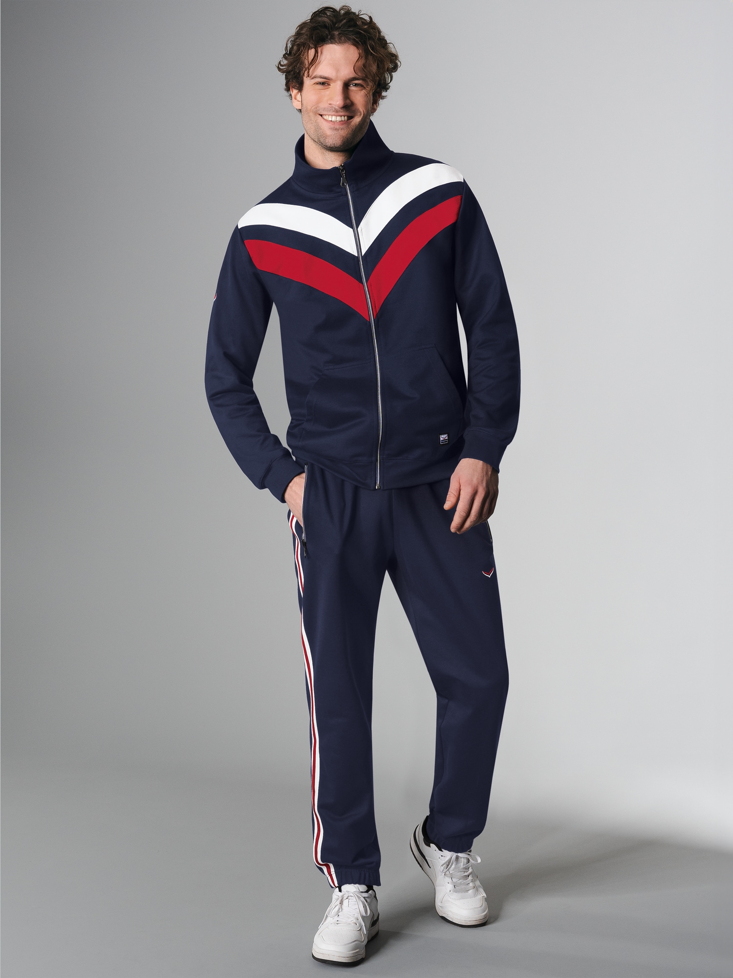 Jogginganzug im sportlichen Look Navy