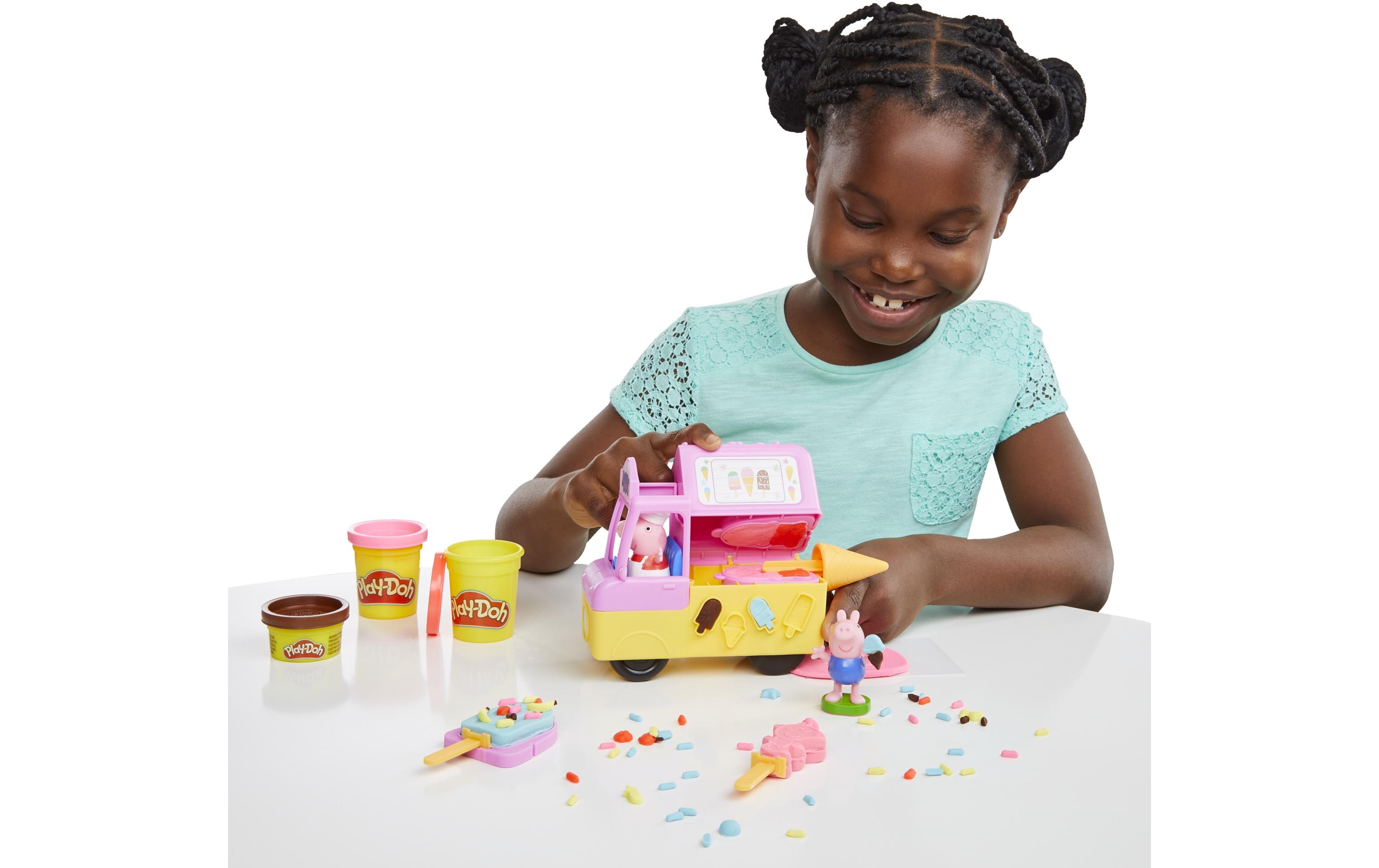 Knetspielzeug Peppa`s Ice Cream PlaysetPeppas Eiscreme-Spielset mit 5 Knetdosen