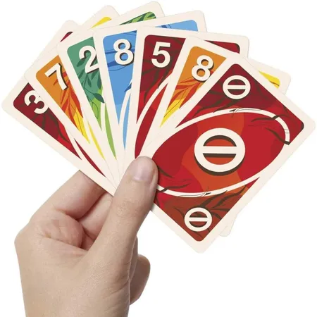 Mattel UNO 100% Papier Kartenspiel, plastikfrei und recycelbar, Familienspiel