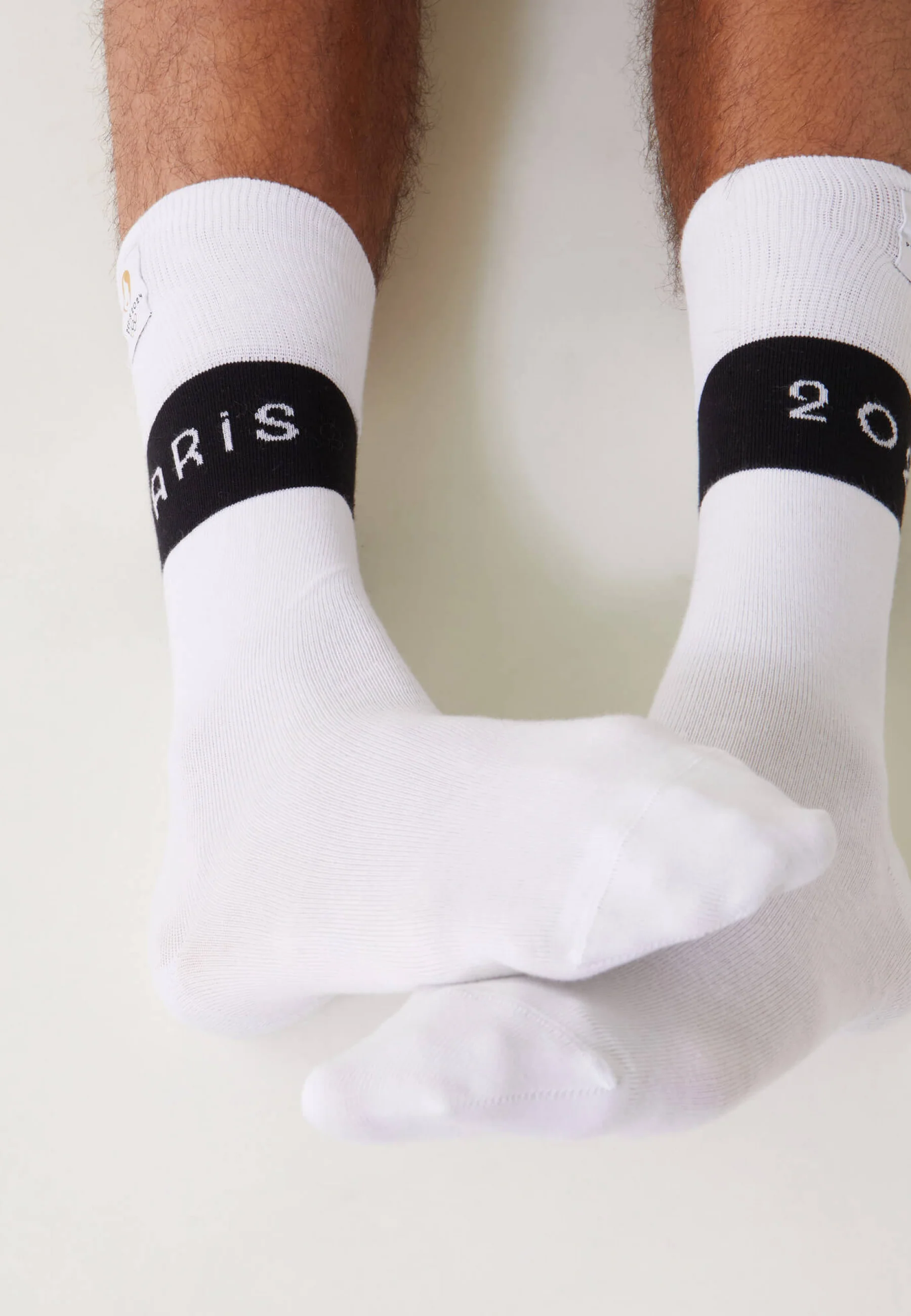 Chaussettes mi-hautes en coton-Lucas Blanc Paris 2024