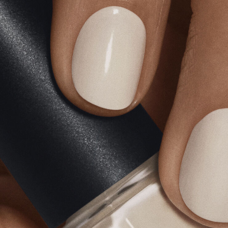 Nilens Jord Nail Polish Pastel Grey