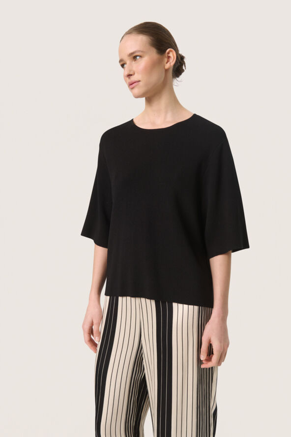 Soaked in Luxury SLIndianna Pullover Black