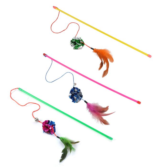 JOUET CANNE A PECHE AVEC PLUMES ET GRELOT 40CM