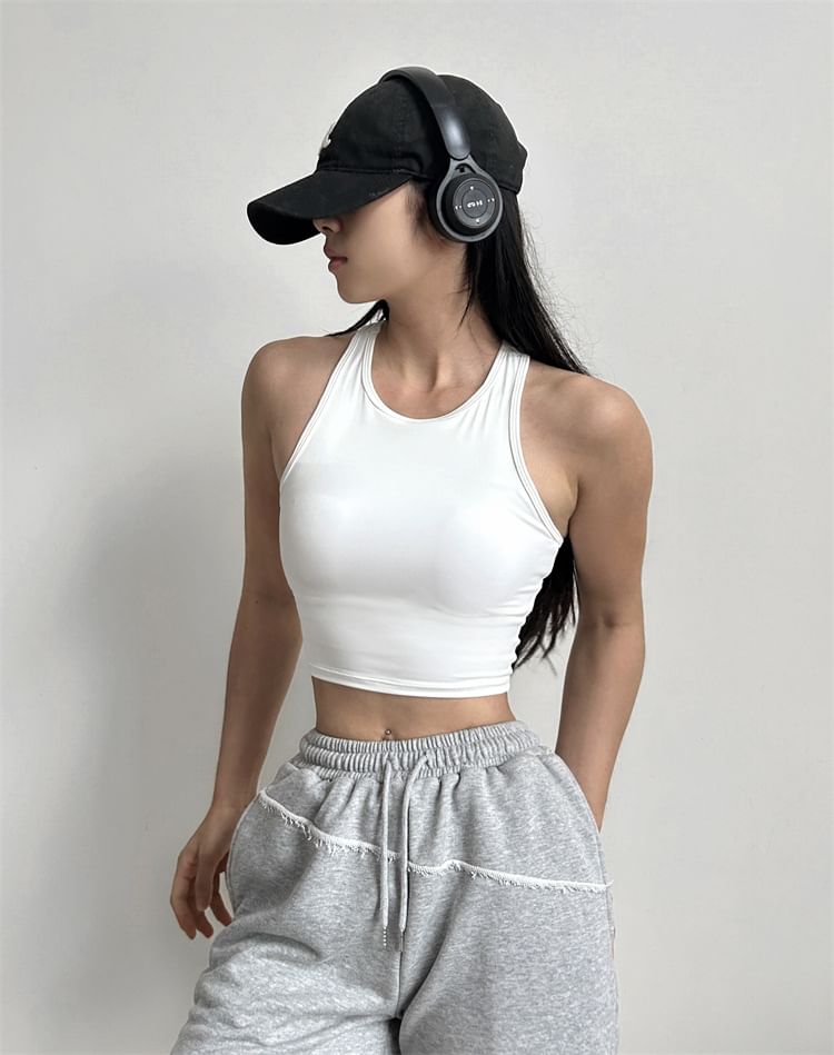 Arigne - Ronde hals racerback effen sportbeha top