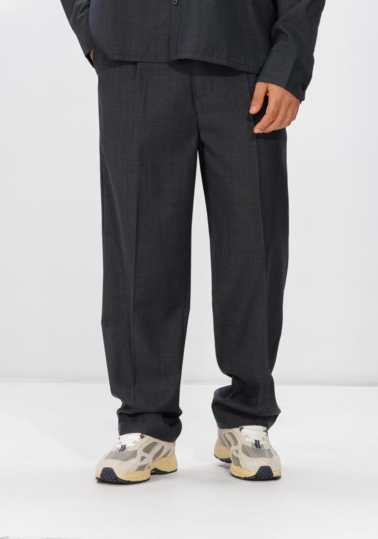 donkergrijze olaf hussein chino regular wool blend pleated pant