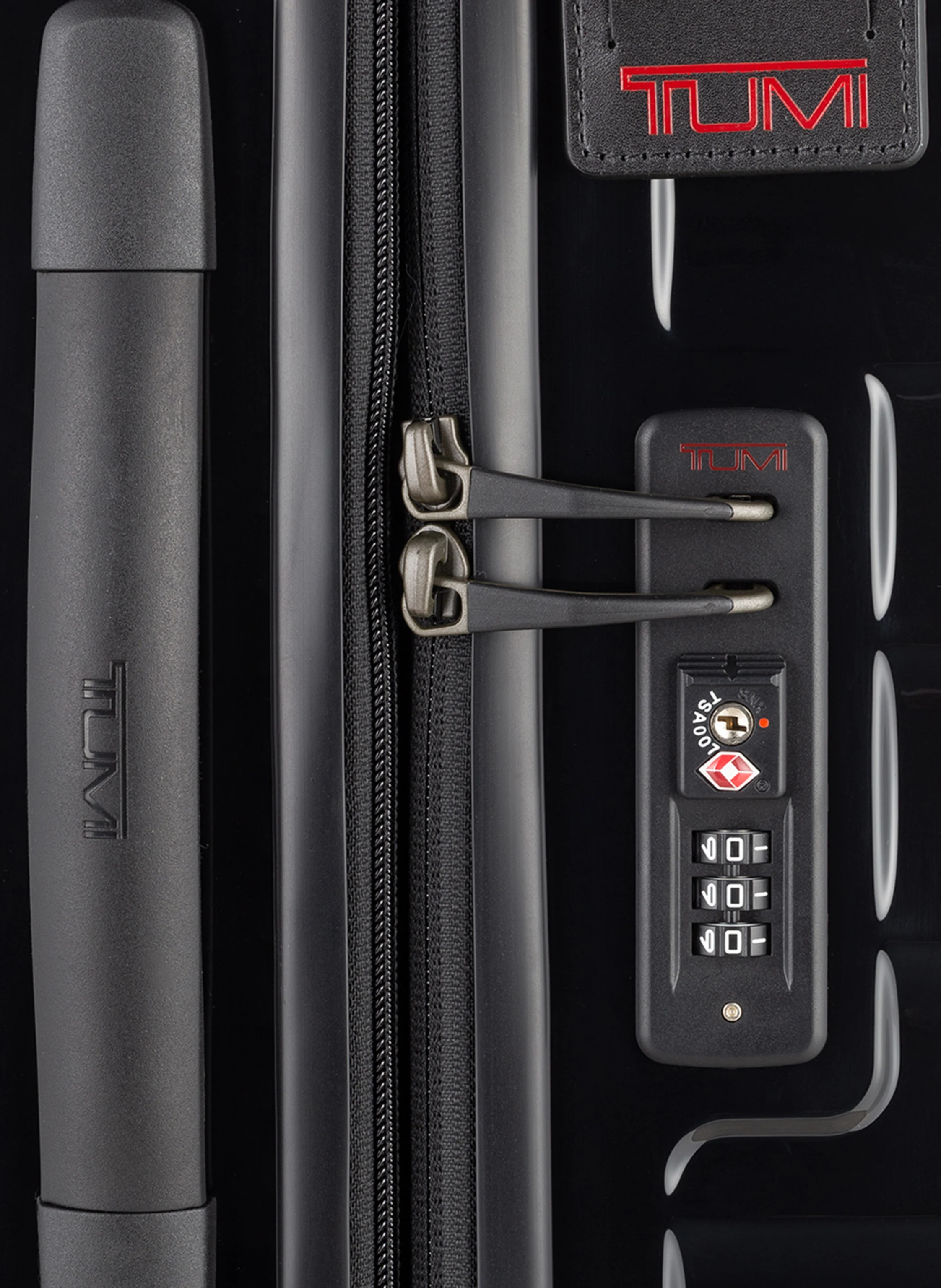TUMI 19 DEGREE Trolley SHORT TRIP