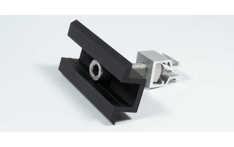 Montagekit Schrägdach Dachziegel 1150/35 mm<br>Montageset für 2 Module