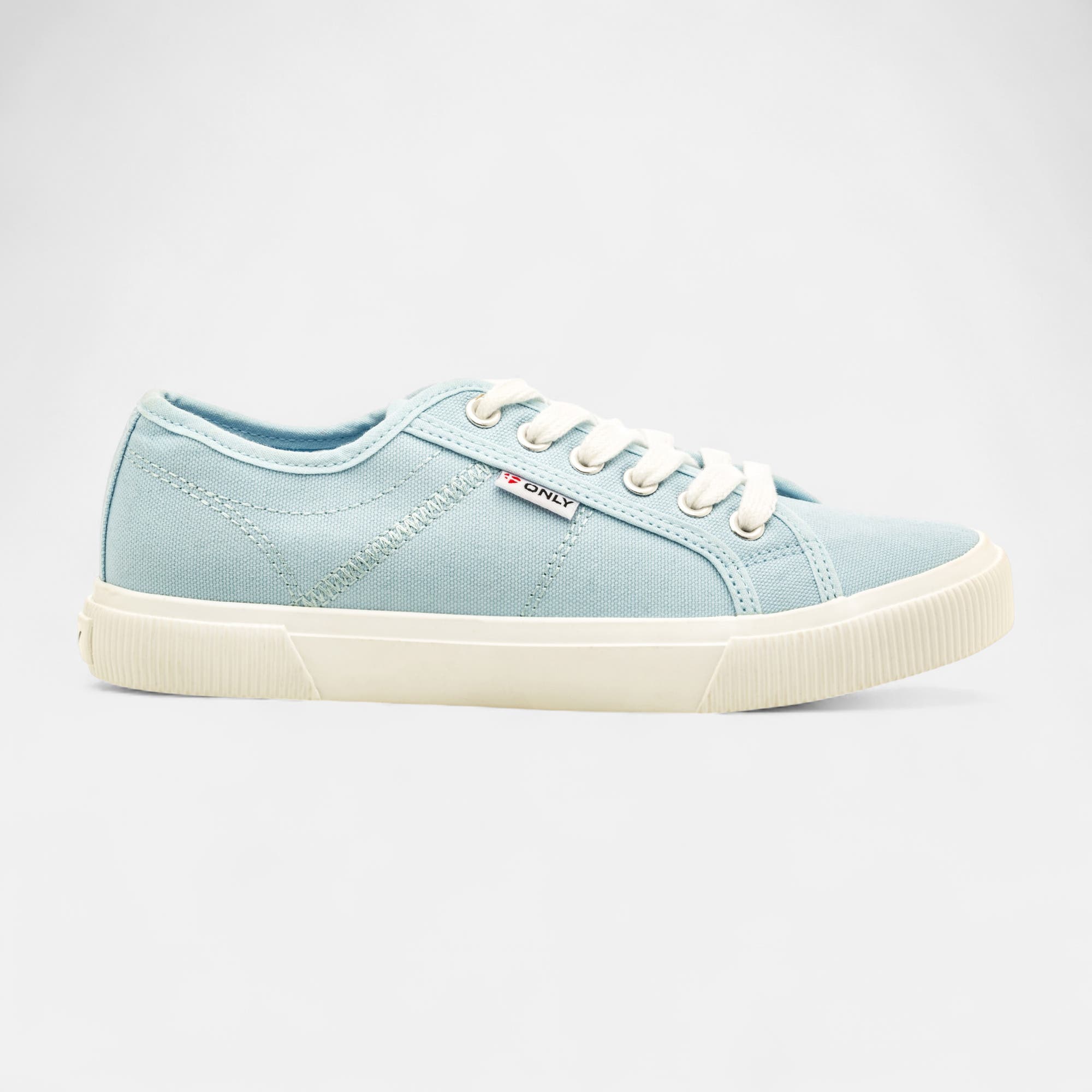 Baskets en toile Femme bleu ciel