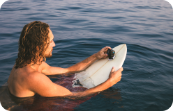 Surfboard-Kamerahalterungen(2 wasserdichte Klebehalterungen für SUPs, Kajaks + Boote)