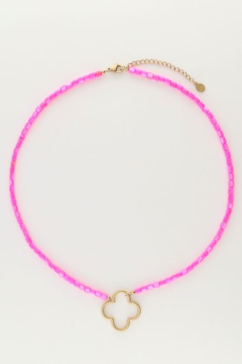 Roze kralen ketting met klaver