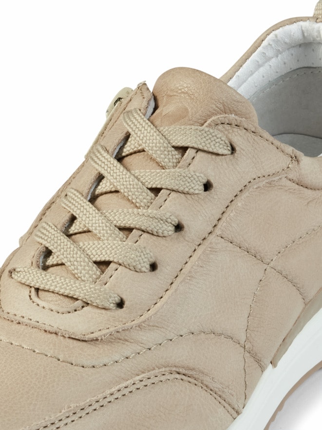 Feel-Good Sneaker