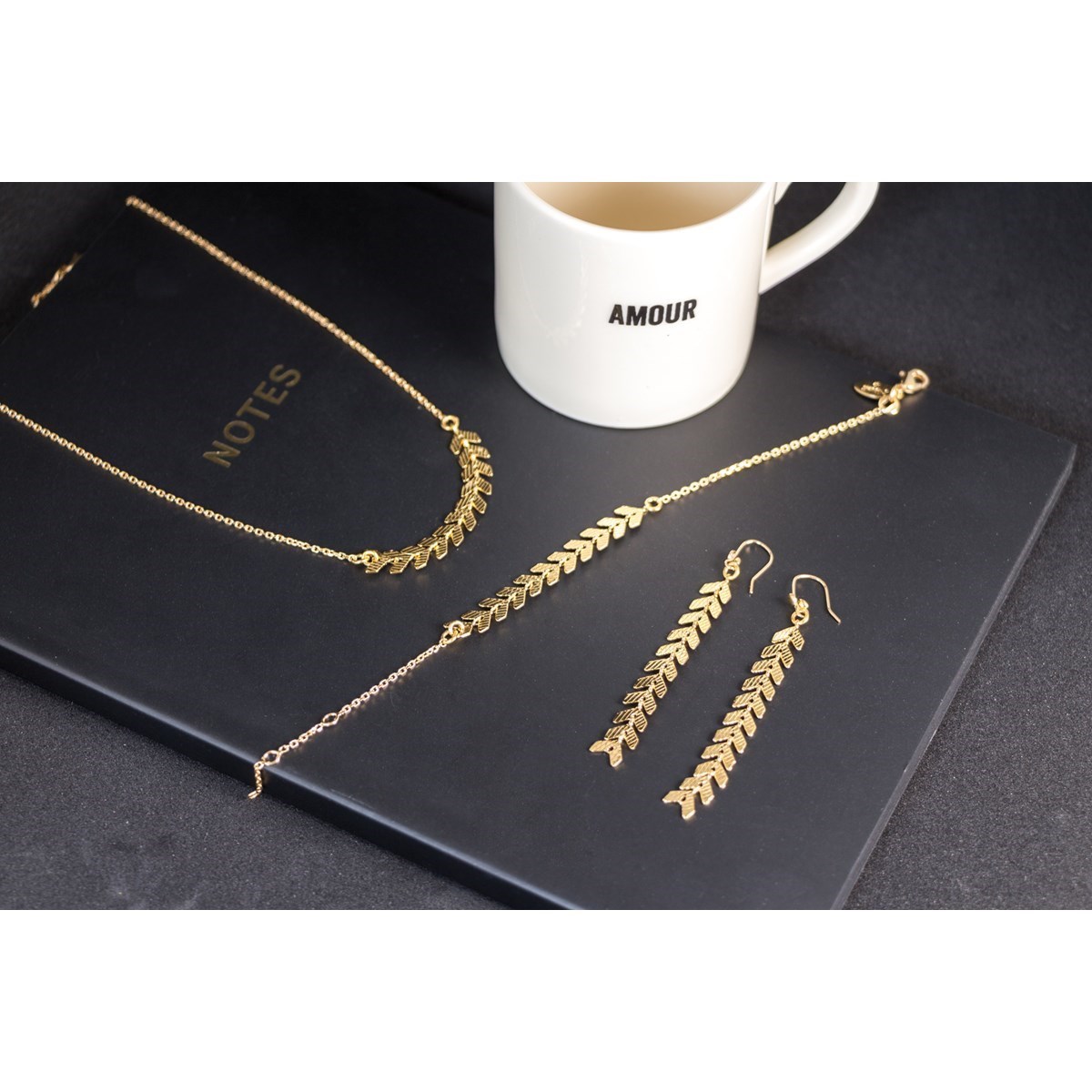 Collier ajustable tour de cou délicat et simple doré à l'or fin 24K PIA