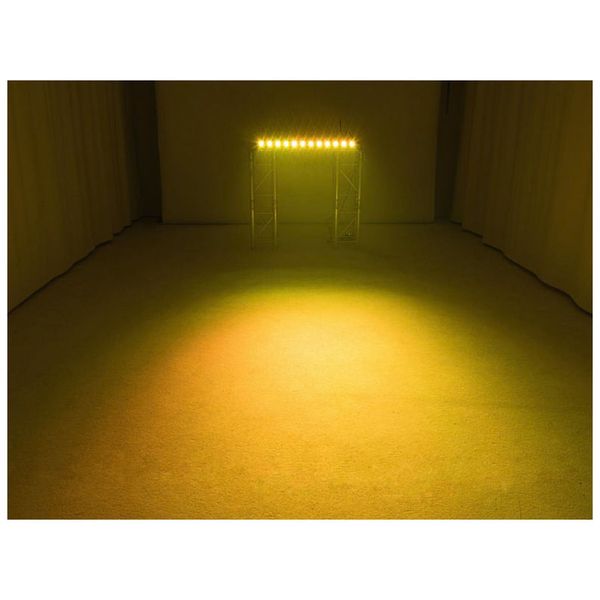 Eurolite LED Bar-12 QCL RGBW
