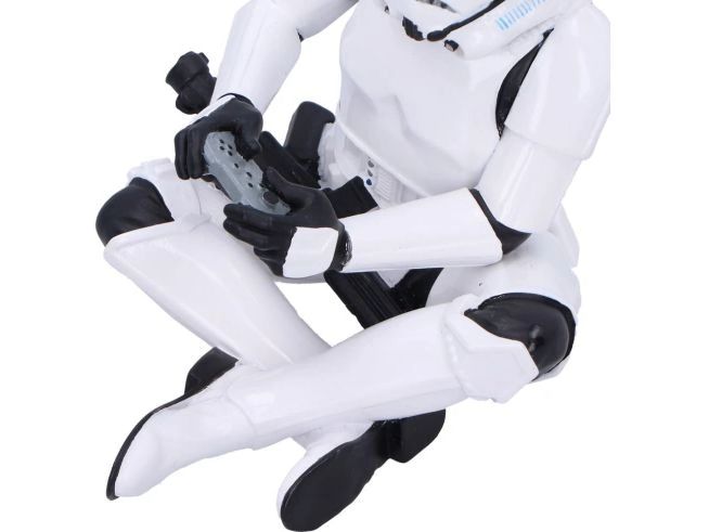 Nemesis Now Aufsteller Original Storm Trooper Game on Weiss Offiziell lizenzierte, handbemalte Figur