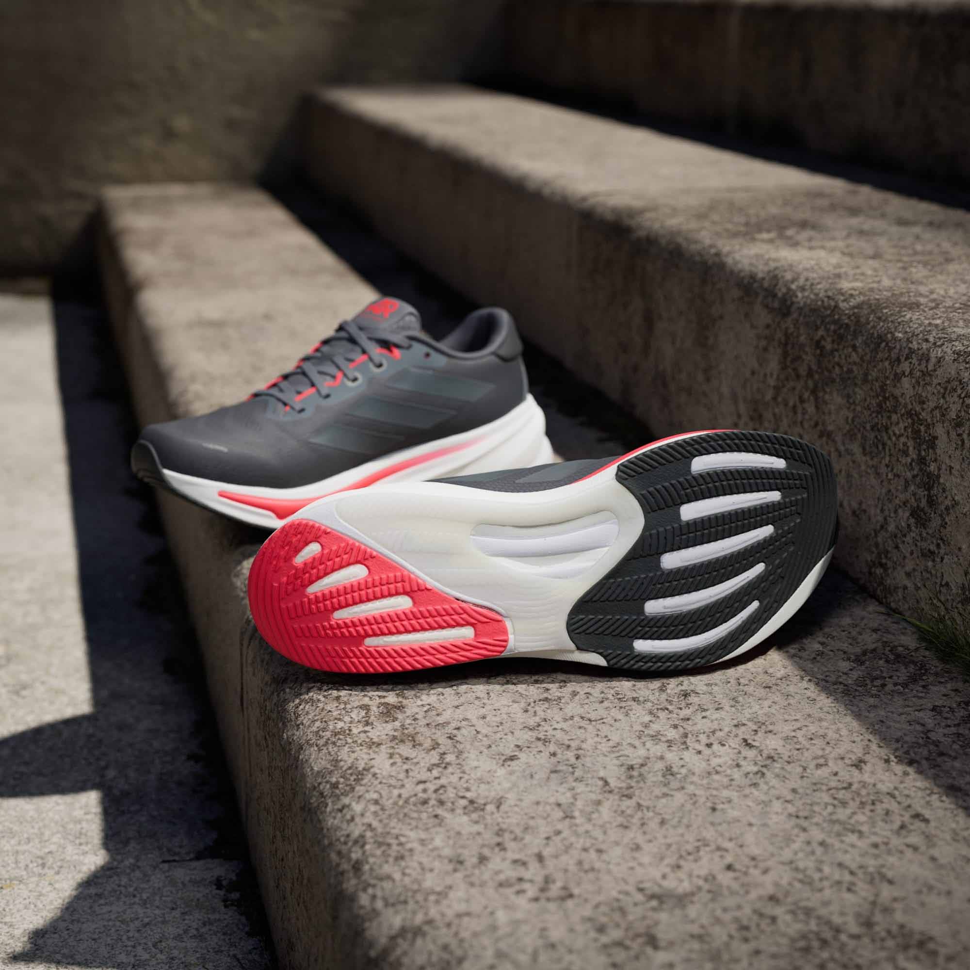 Supernova Rise 2 Herre Grey Five/Night Metallic/Lucid Red