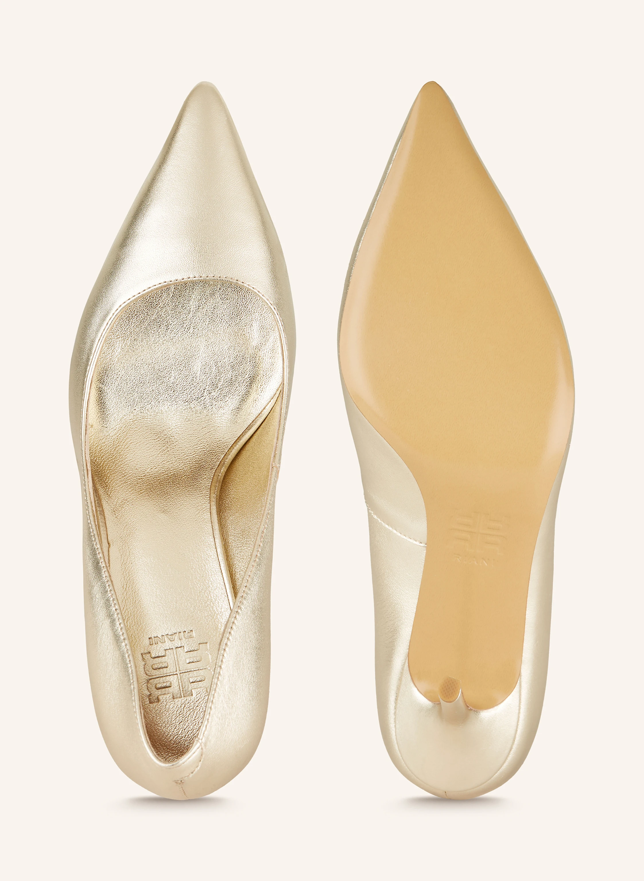 RIANI Pumps