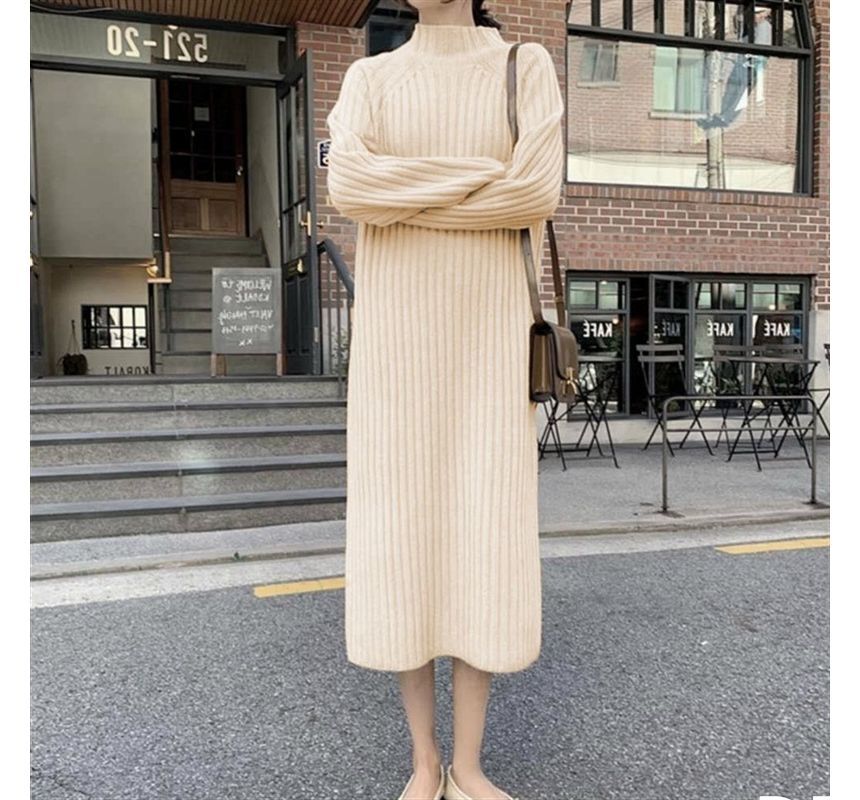 Honey River - Lange mouwen, geribbelde midi-jurk met col en effen ribbels