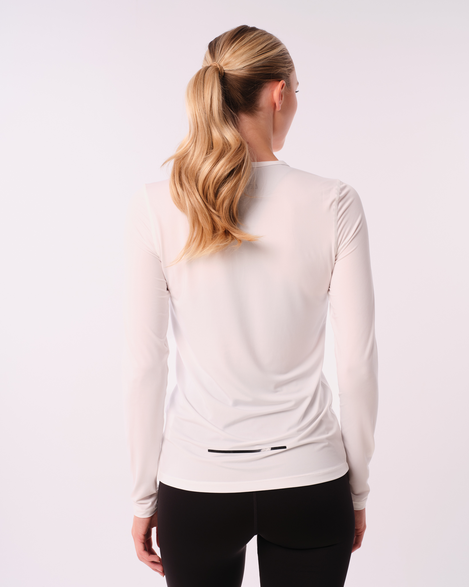 LEVITY Momentum LS White Brilliant