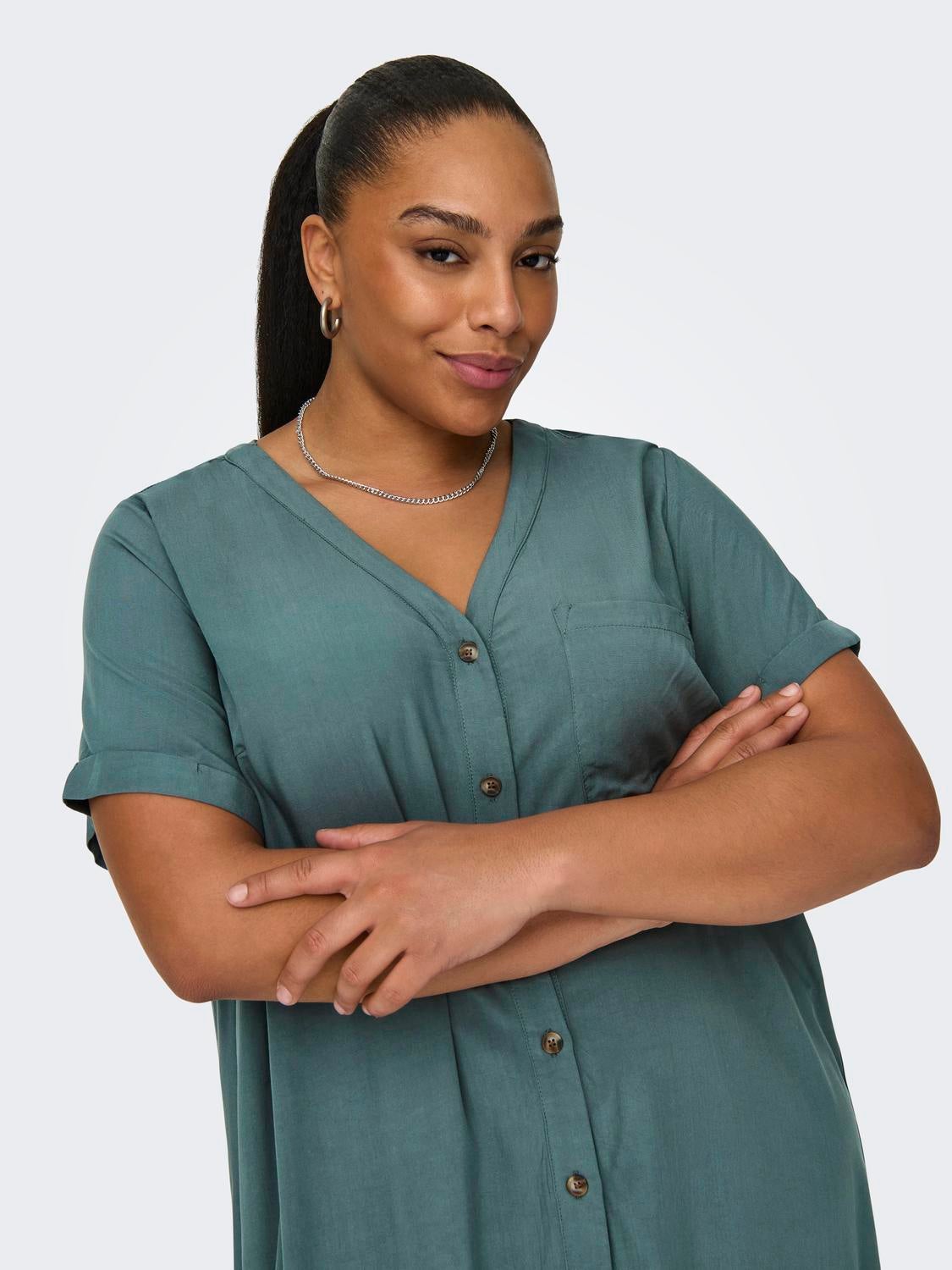 CARNEWDENIZIA Langes Kleid Balsam Green