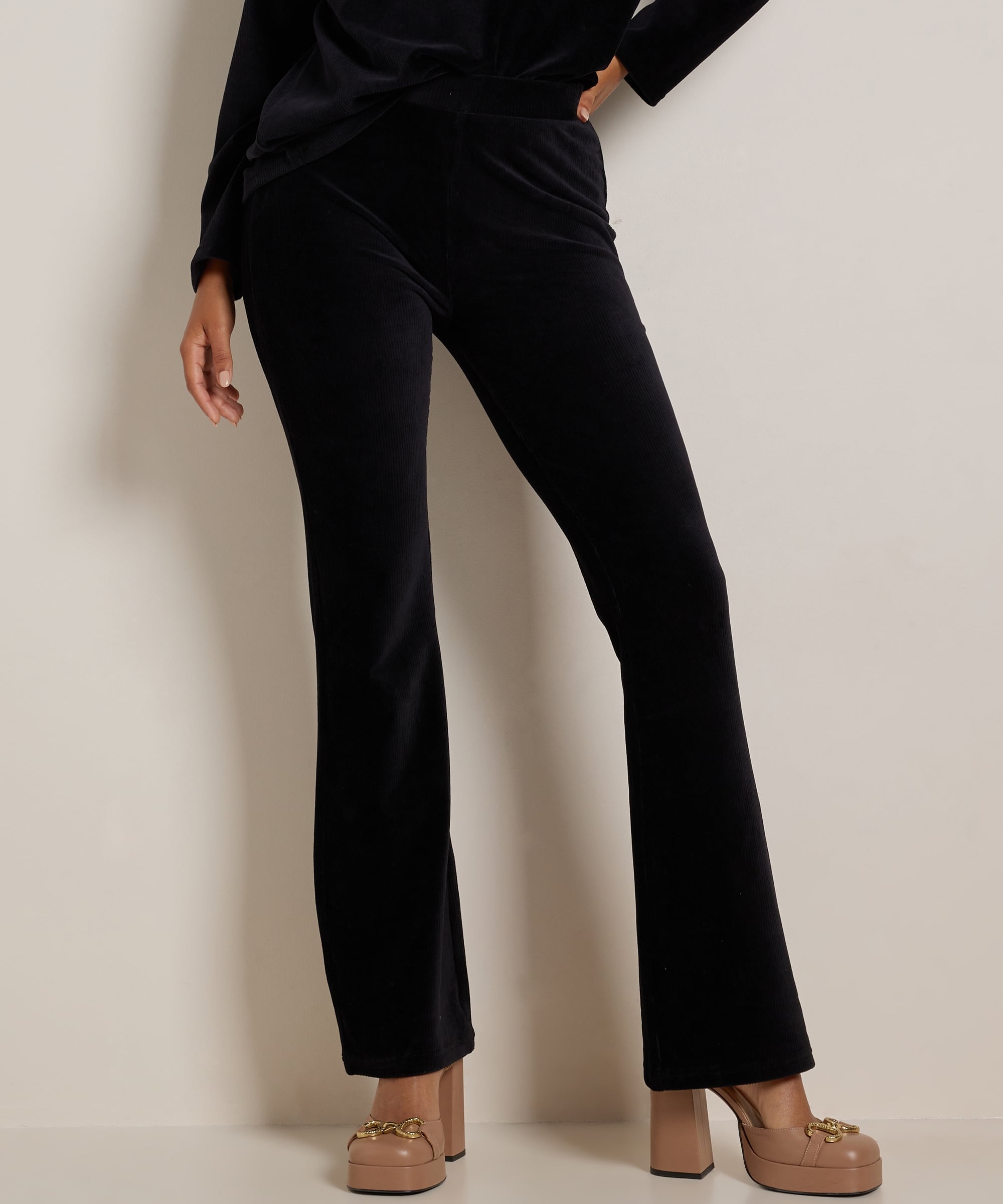 flared fit broek rib velvet
