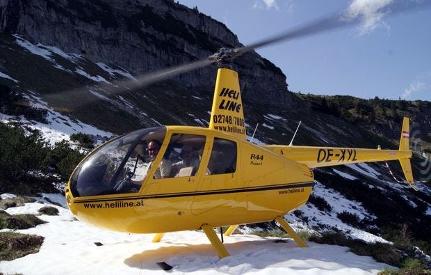 Hubschrauber Rundlflug über die Alpen in Kilb bei St. Pölten als Geschenkidee