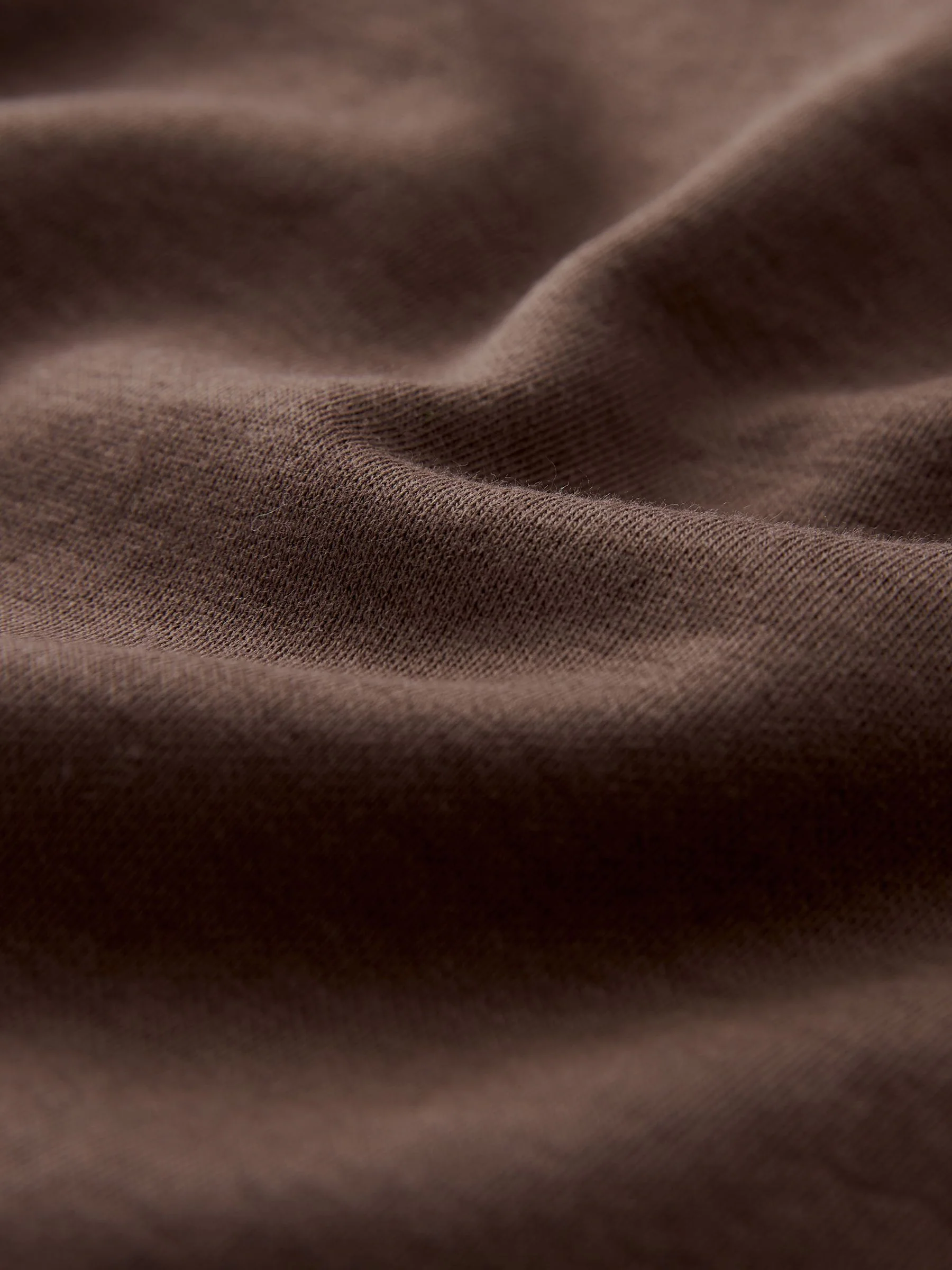 Chocoladebruin - Dik T-shirt met ronde hals en korte mouwen