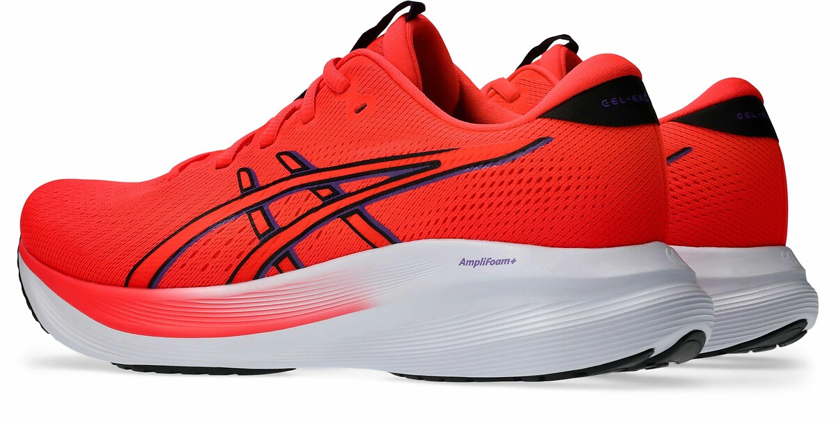 Tênis ASICS Gel-Excite 11
