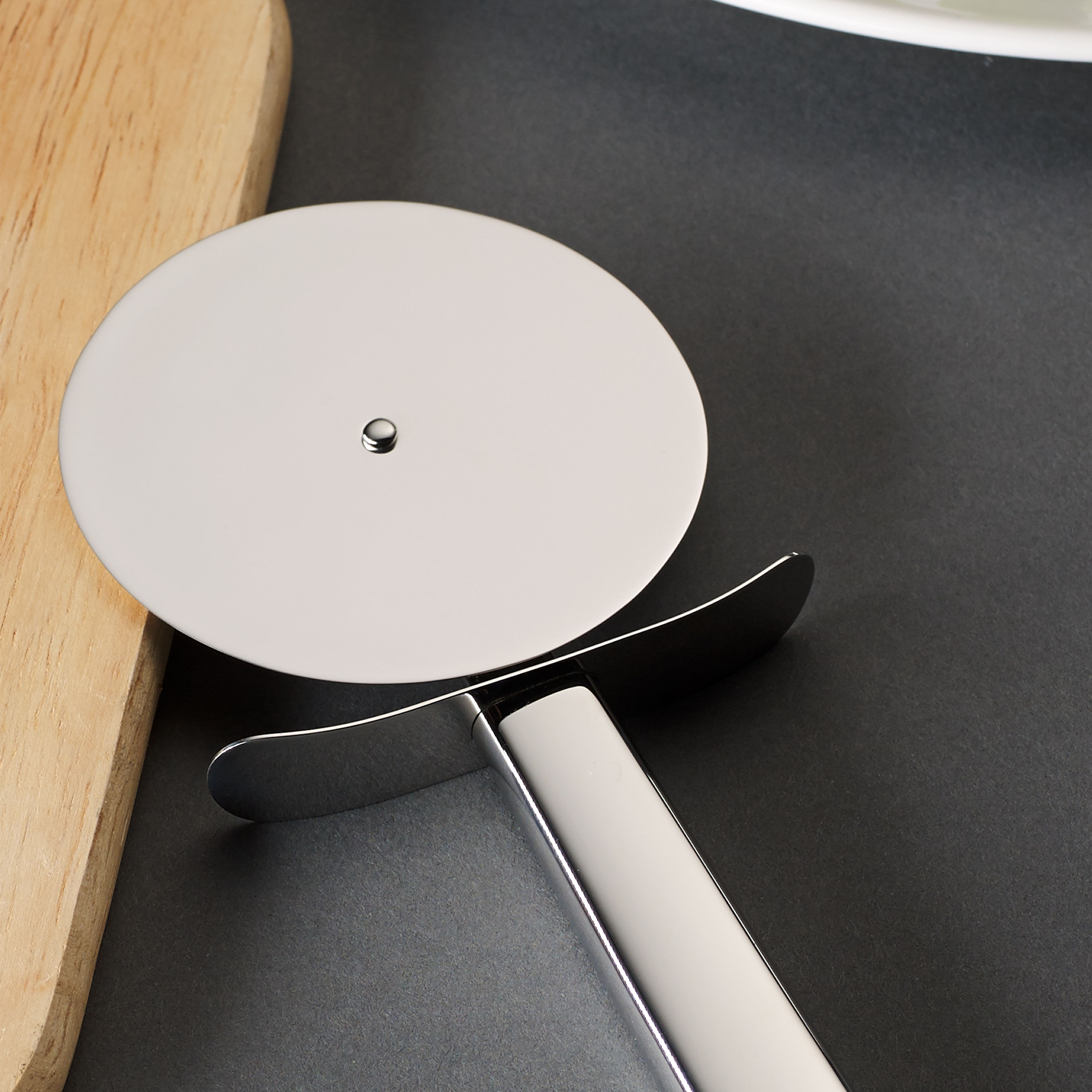 Daily Line Pizza cutter stainless steel